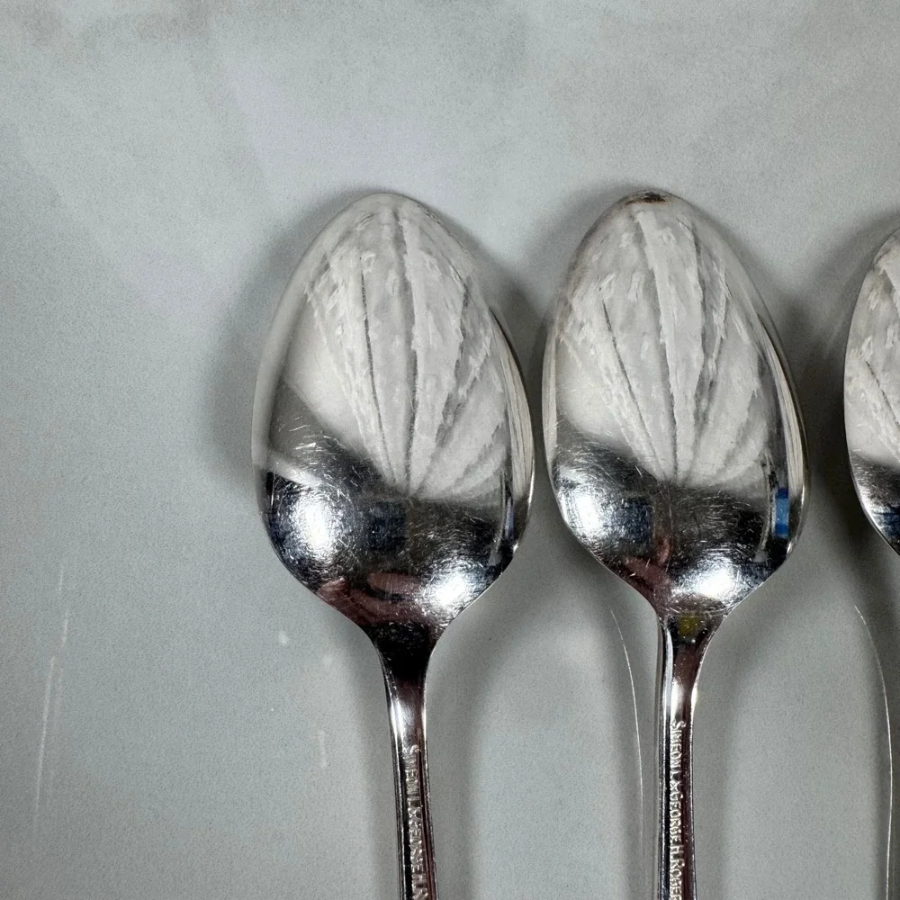 Set of 4 Oneida Simeon L & George H Rogers Silver Plated Teaspoons‎ Lot 4